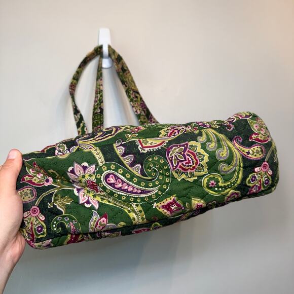 Vera Bradley Chelsea Green Paisley Print Zip Shoulder Bag Purse - Picture 4 of 10